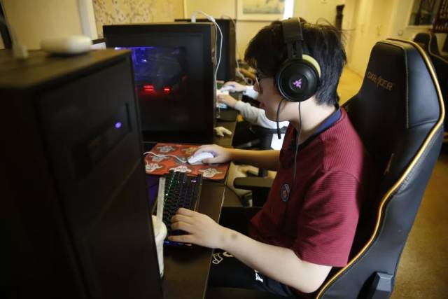 提速前场 提速前场